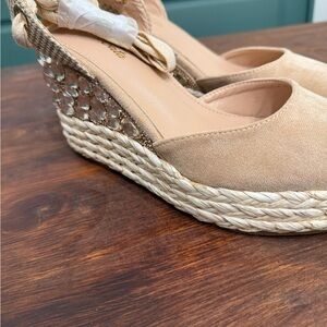 Mata Shoes Beige Wedge Espadrilles